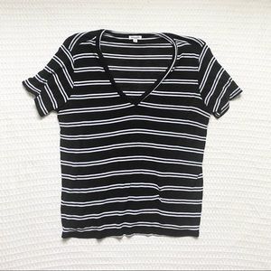 Splendid black and white striped v neck tee Large